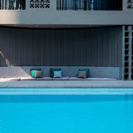 Reno Hotel Бангкок Екстер'єр фото