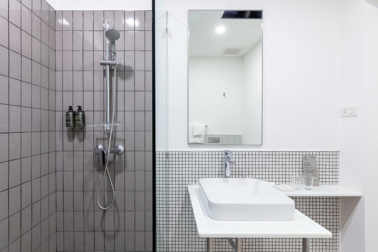 Reno Hotel Бангкок Екстер'єр фото