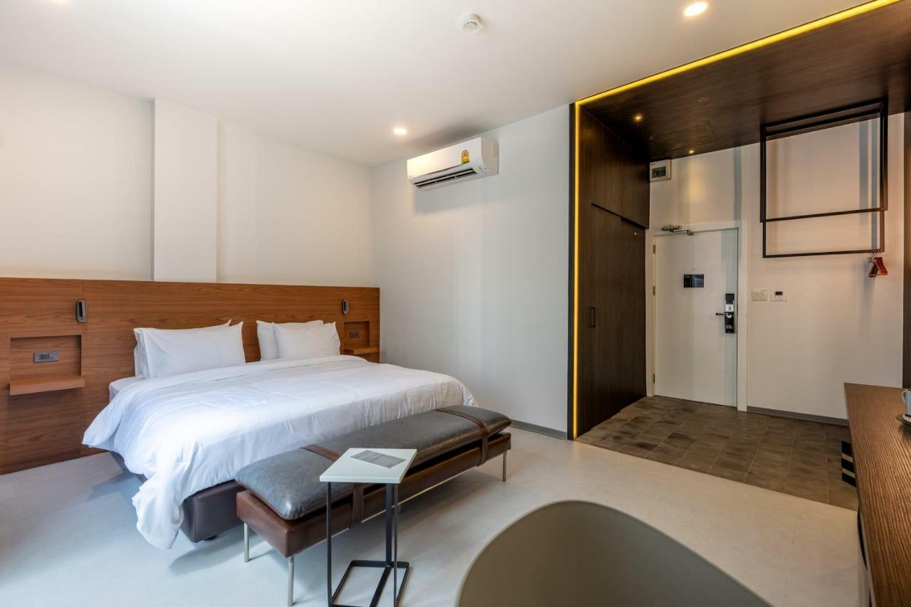 Reno Hotel Бангкок Екстер'єр фото