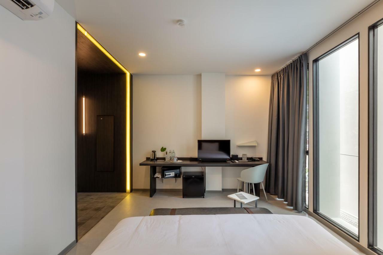 Reno Hotel Бангкок Екстер'єр фото