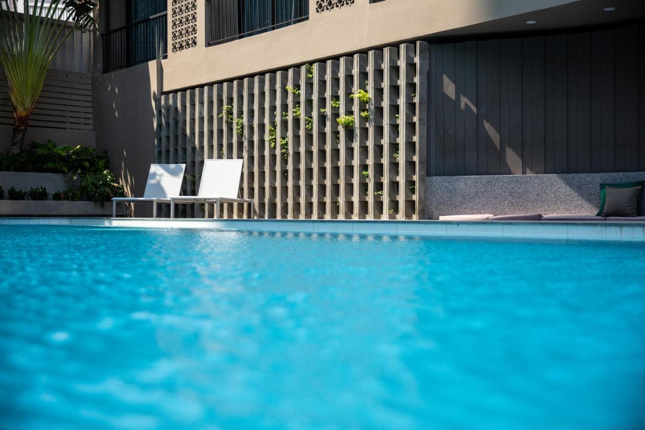Reno Hotel Бангкок Екстер'єр фото